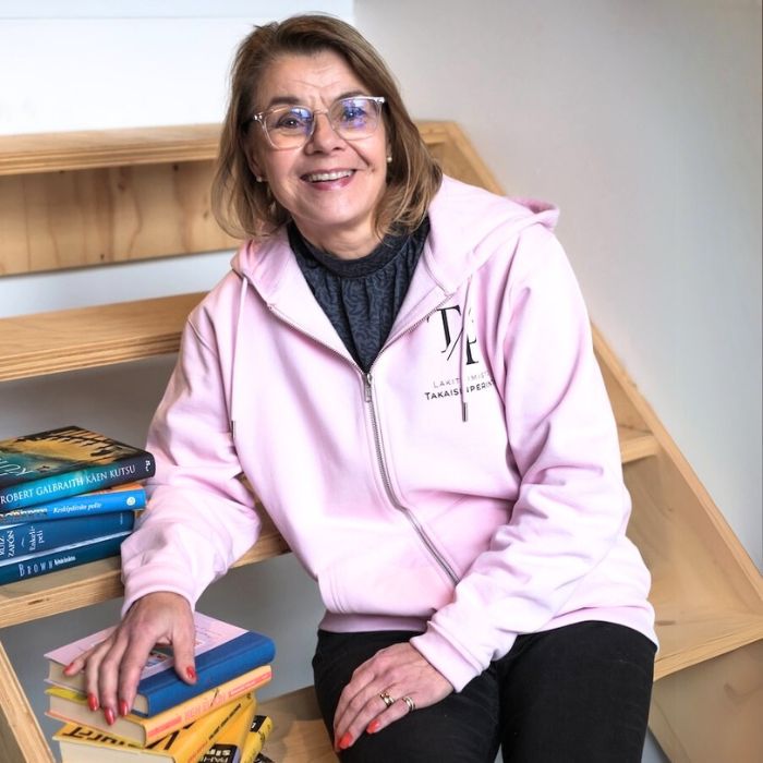 Toimistopäällikkö Hanna Helin